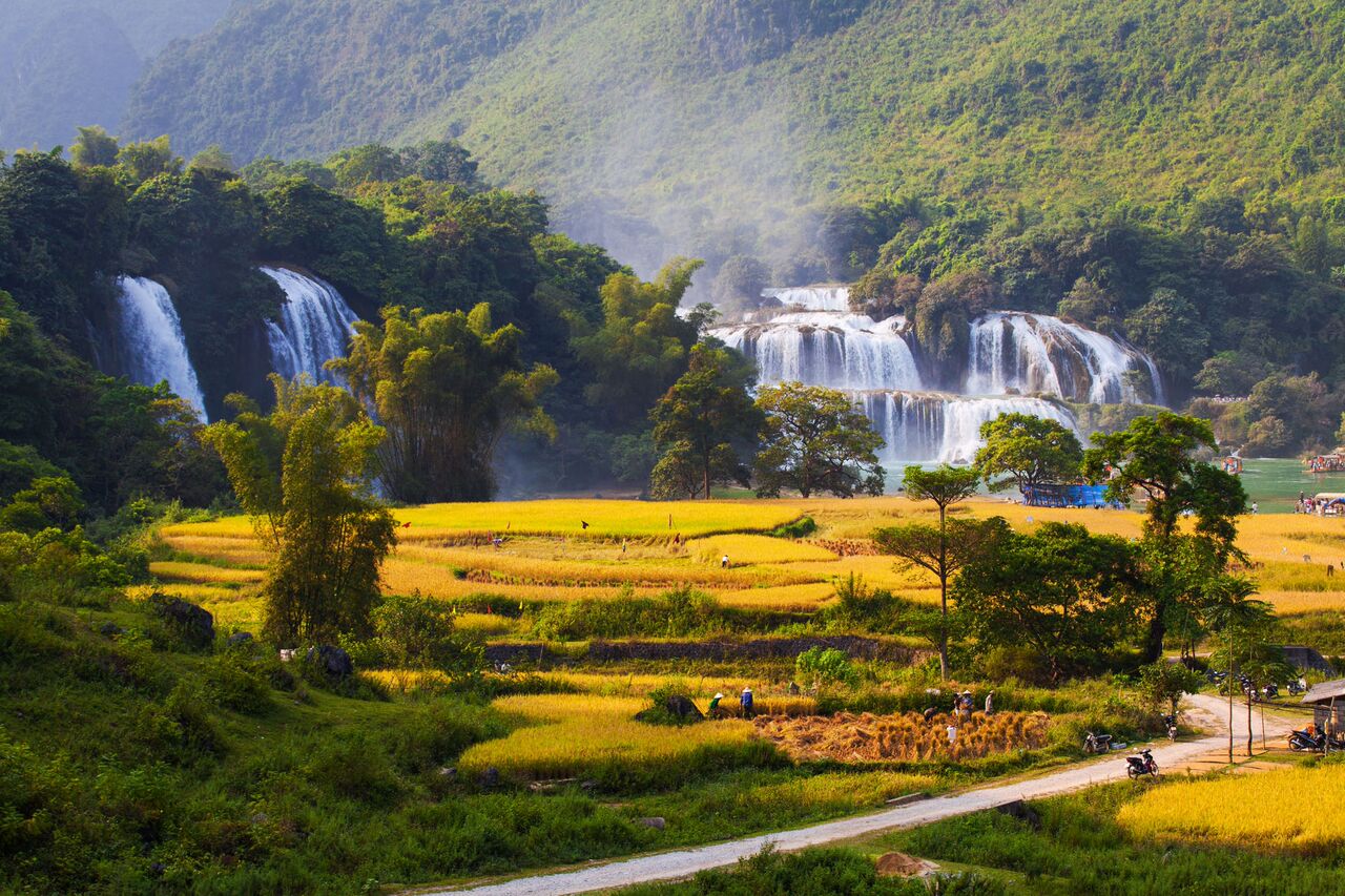 Visit Mai Chau One Day